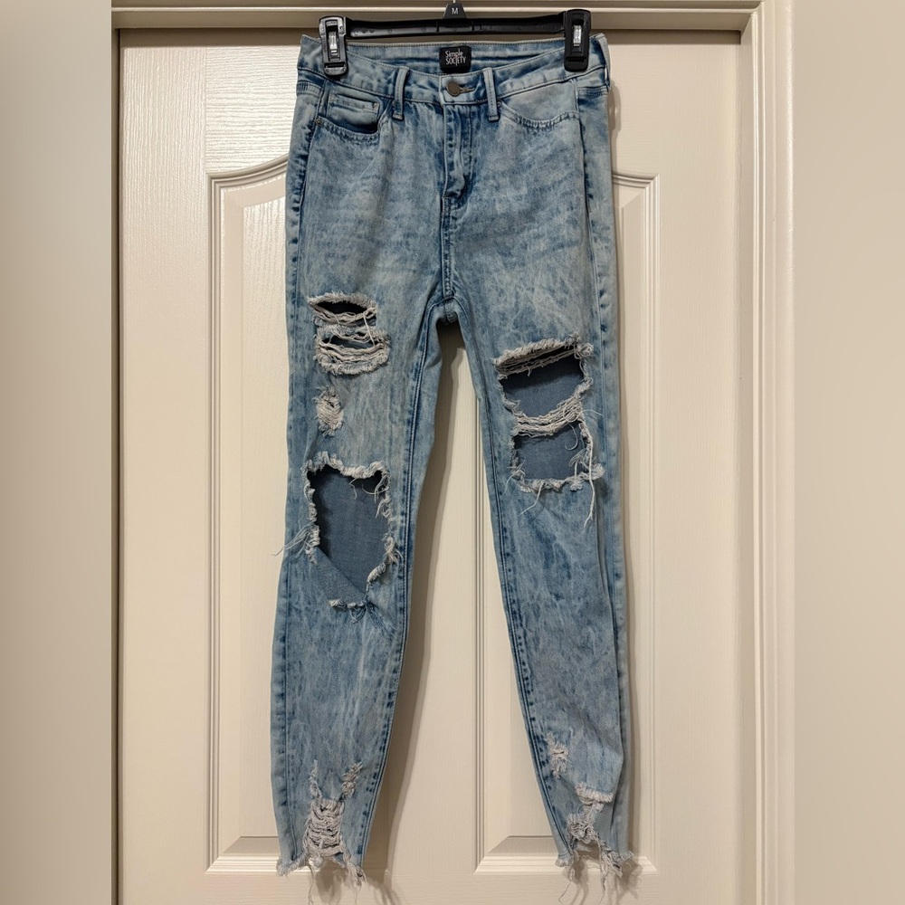 Distressed Light Blue Women's Skinny Jeans